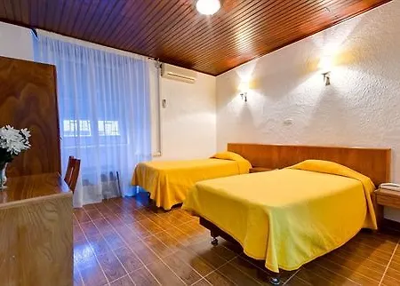 Pensao Monumental Guest house